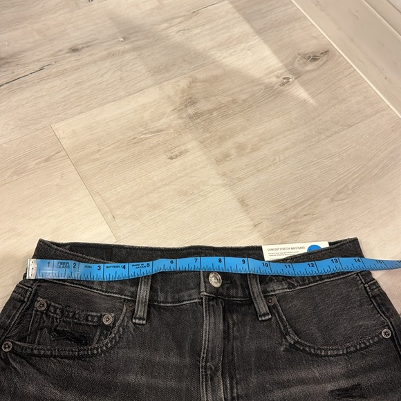American Eagle NWT Highest Rise 90’s Boyfriend Shorts.Comfort Stretch Waistband - Picture 9 of 12